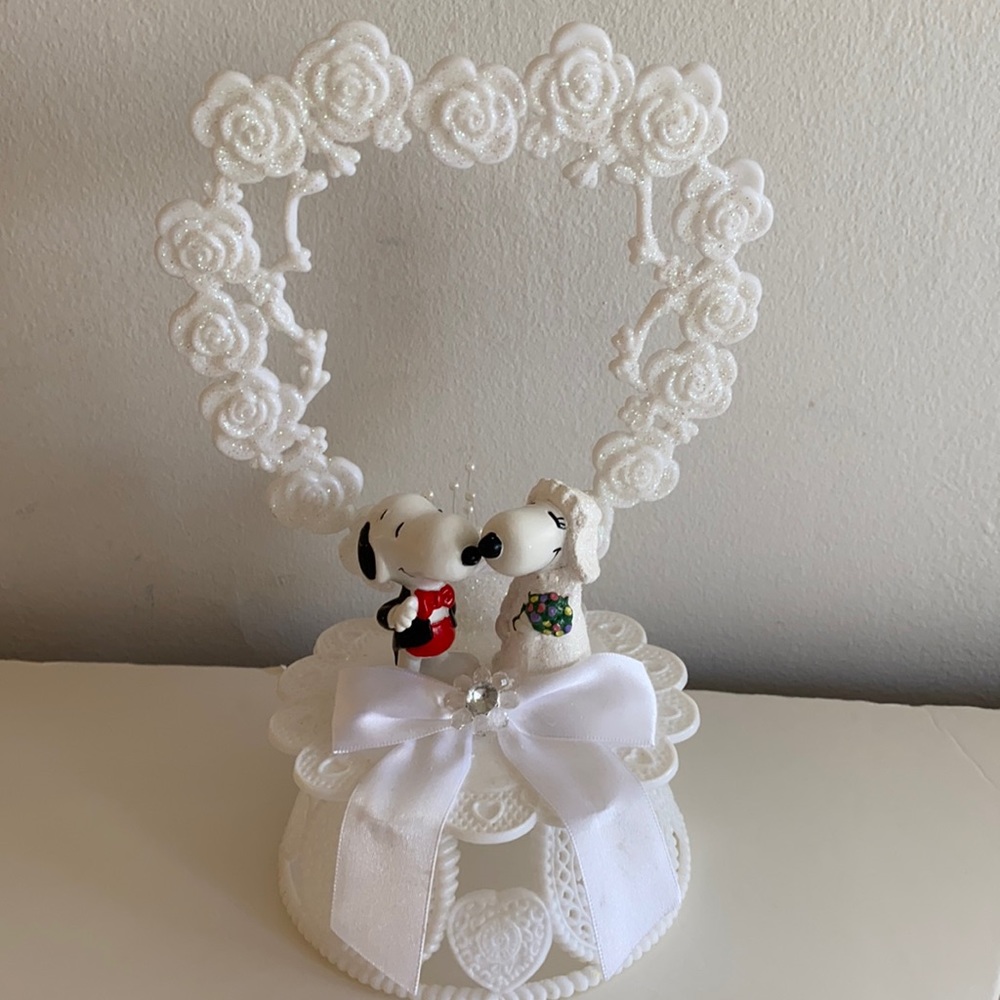 Snoopy and Belle Wedding Cake Topper❤️